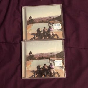 JONAS BROTHERS HAPPINESS BEGINS CDS